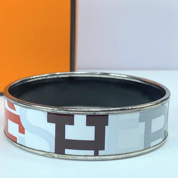 Hermes Bracelet Hermes wide 'Capitales' printed 18mm enamel bangle 7" GS583 - Picture 1 of 8